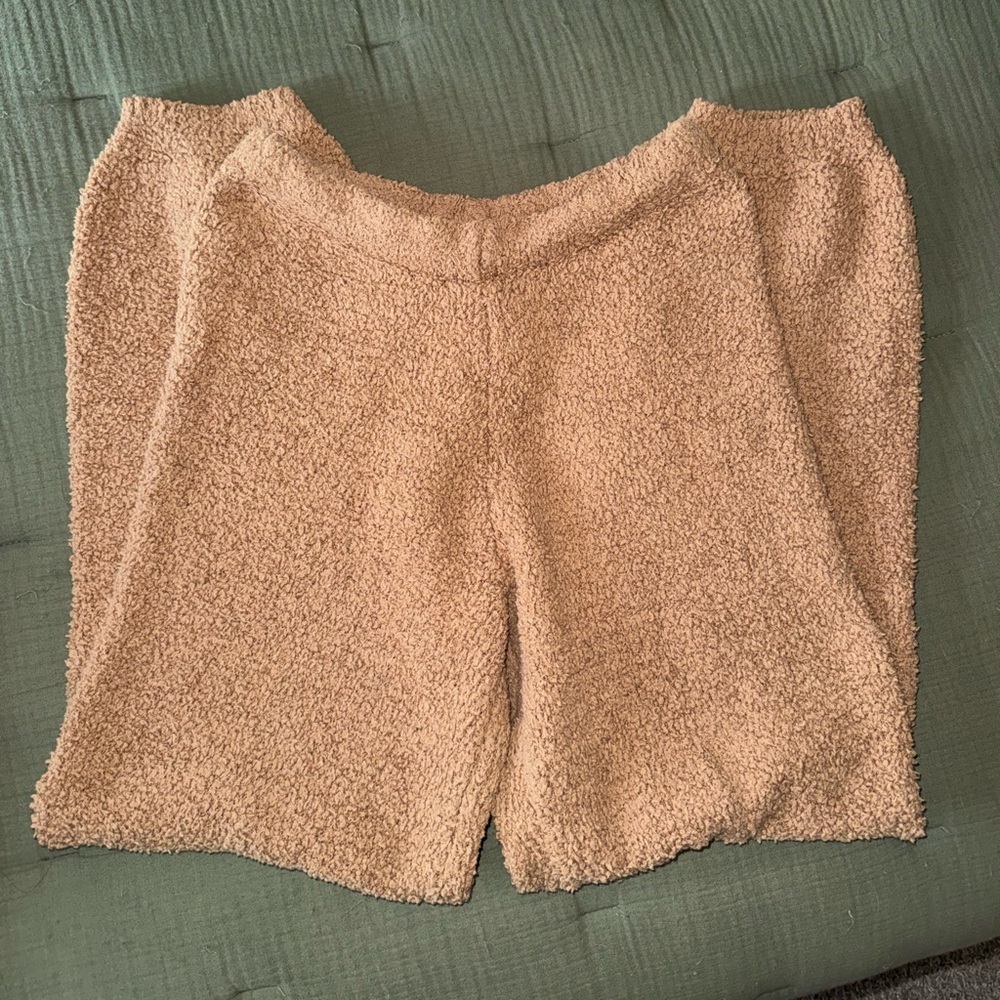 🚫SOLD🚫 Skims Tan Teddy Joggers